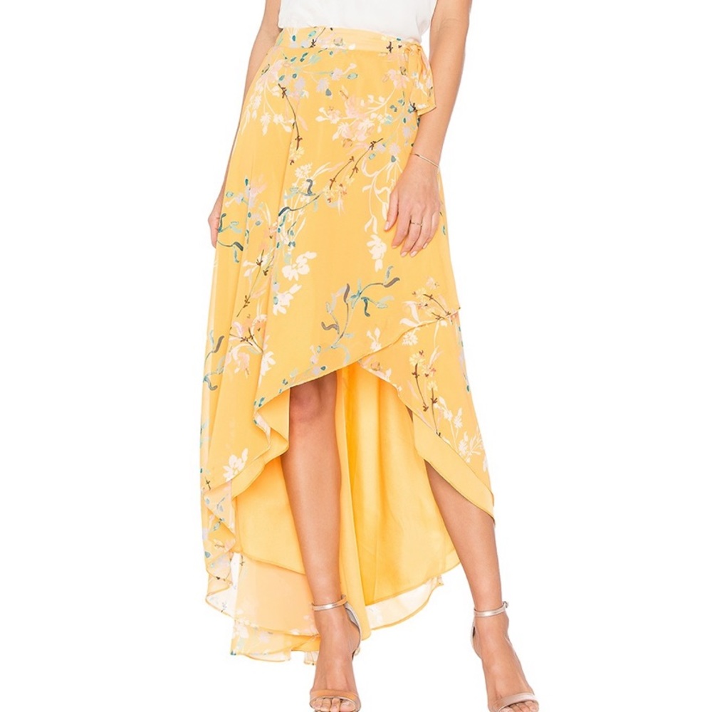 House of Harlow x Revolve Robin Skirt in Honey (S) - Picture 2 of 3